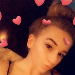 Meet your Posher, Amber